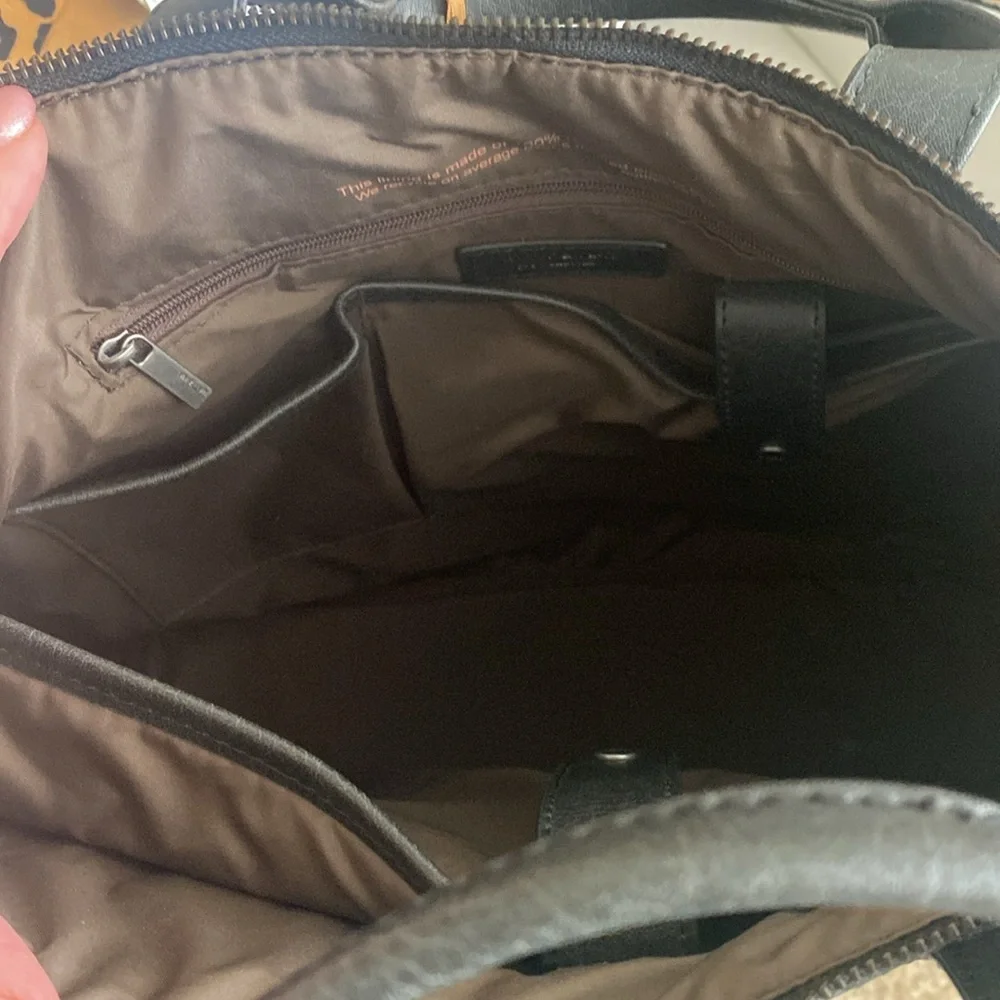 Matt & Nat satchel removable